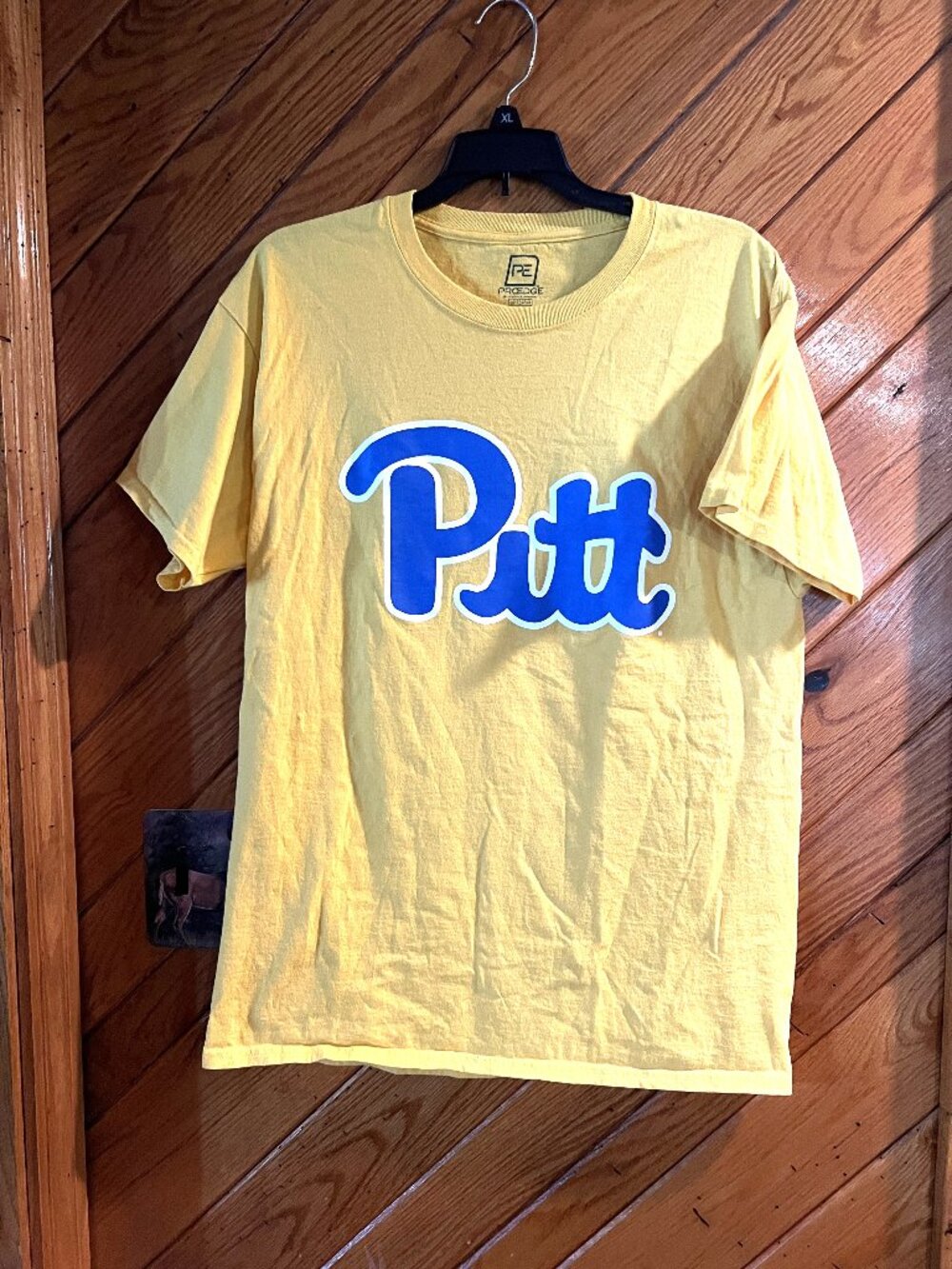 University of Pittsburgh T-shirt Adult Large